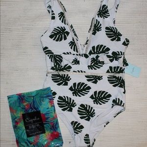 Cupshe In the Forest One Piece Swimsuit